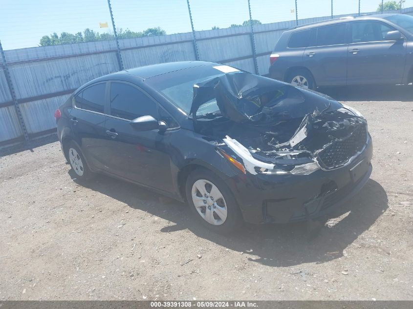 2017 KIA FORTE LX