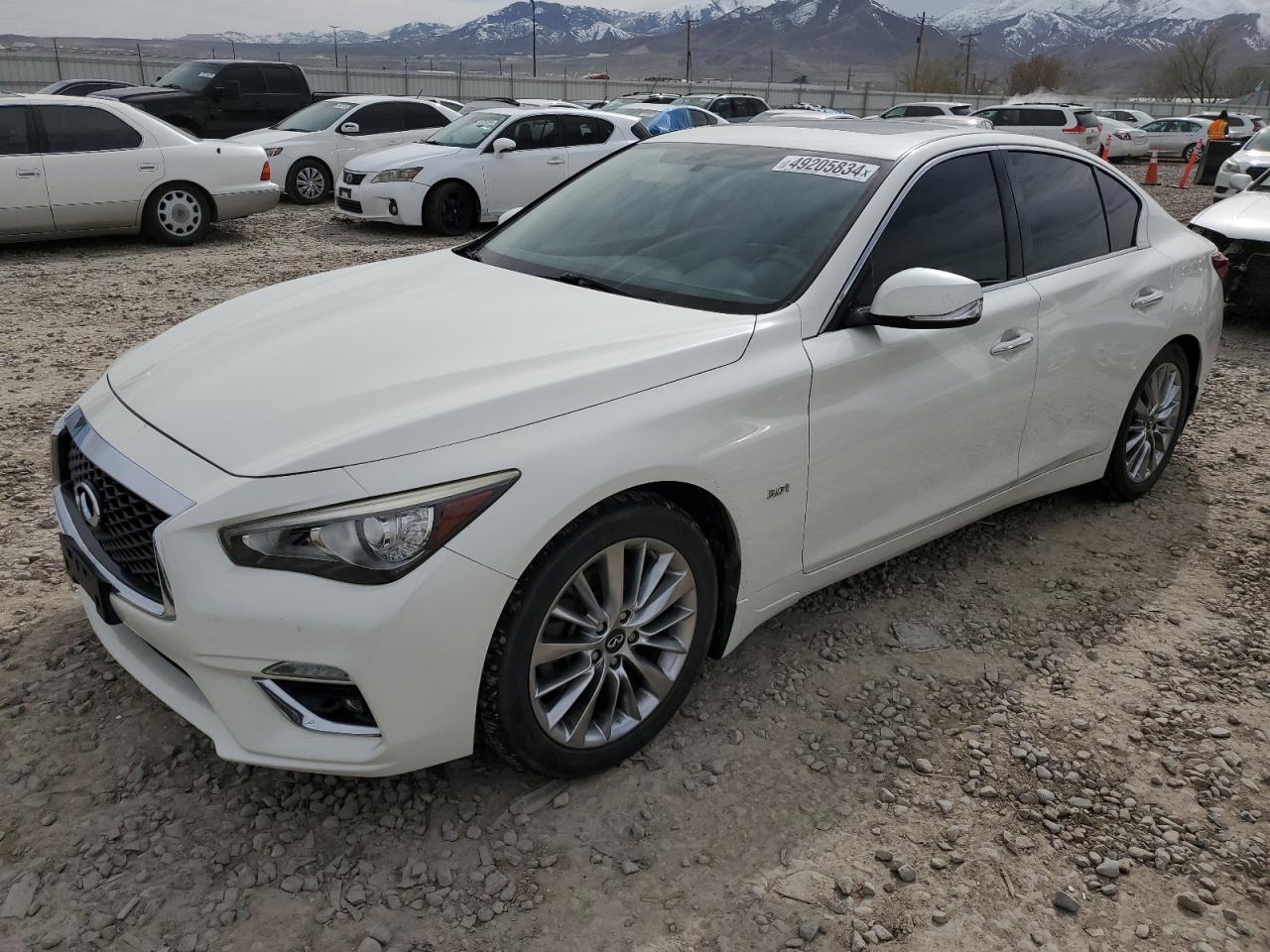 2018 INFINITI Q50 LUXE