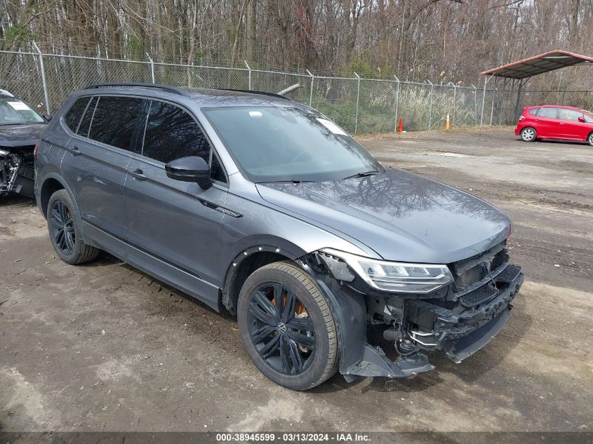 2022 VOLKSWAGEN TIGUAN 2.0T SE R-LINE BLACK