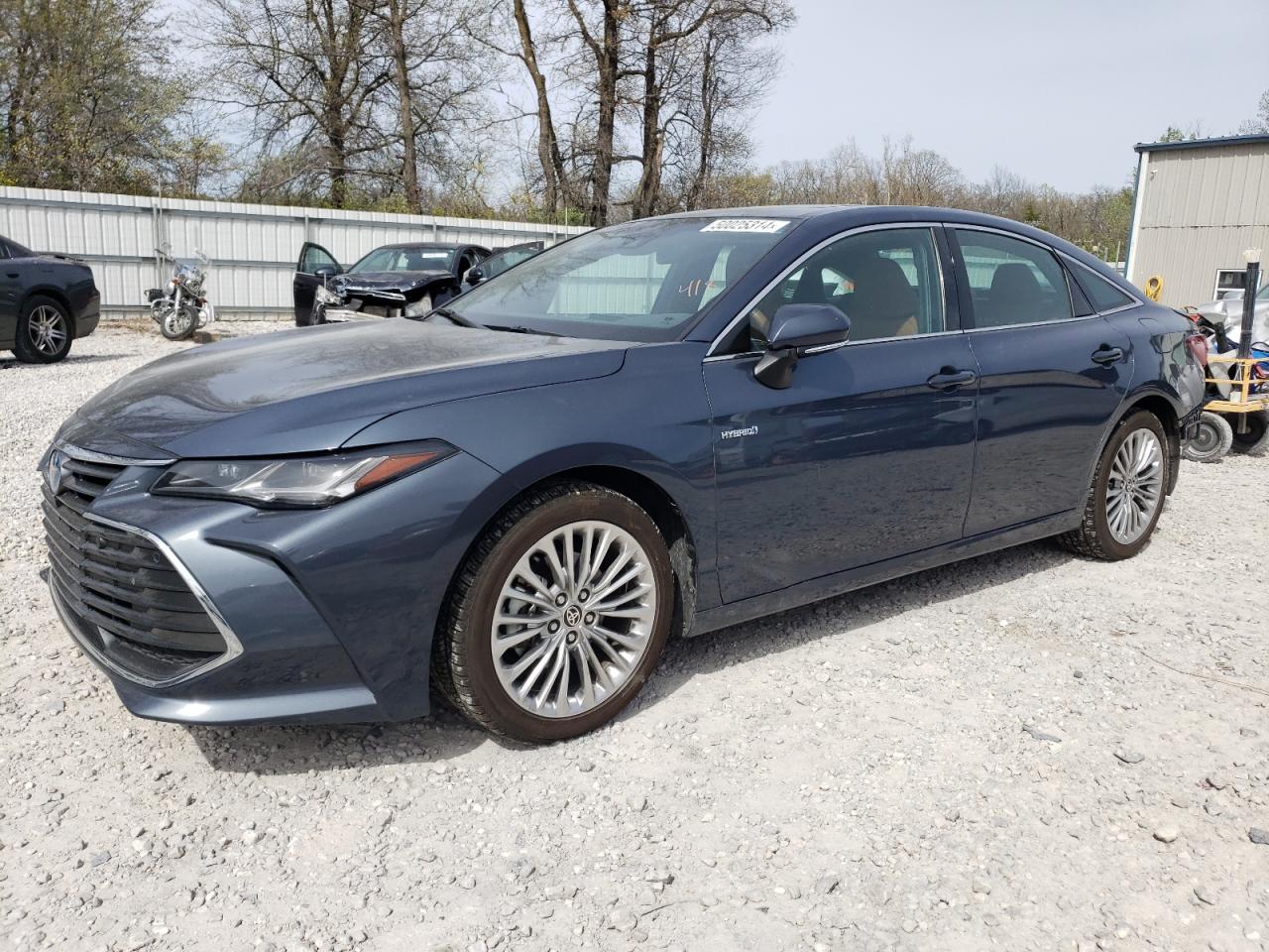 2020 TOYOTA AVALON LIMITED