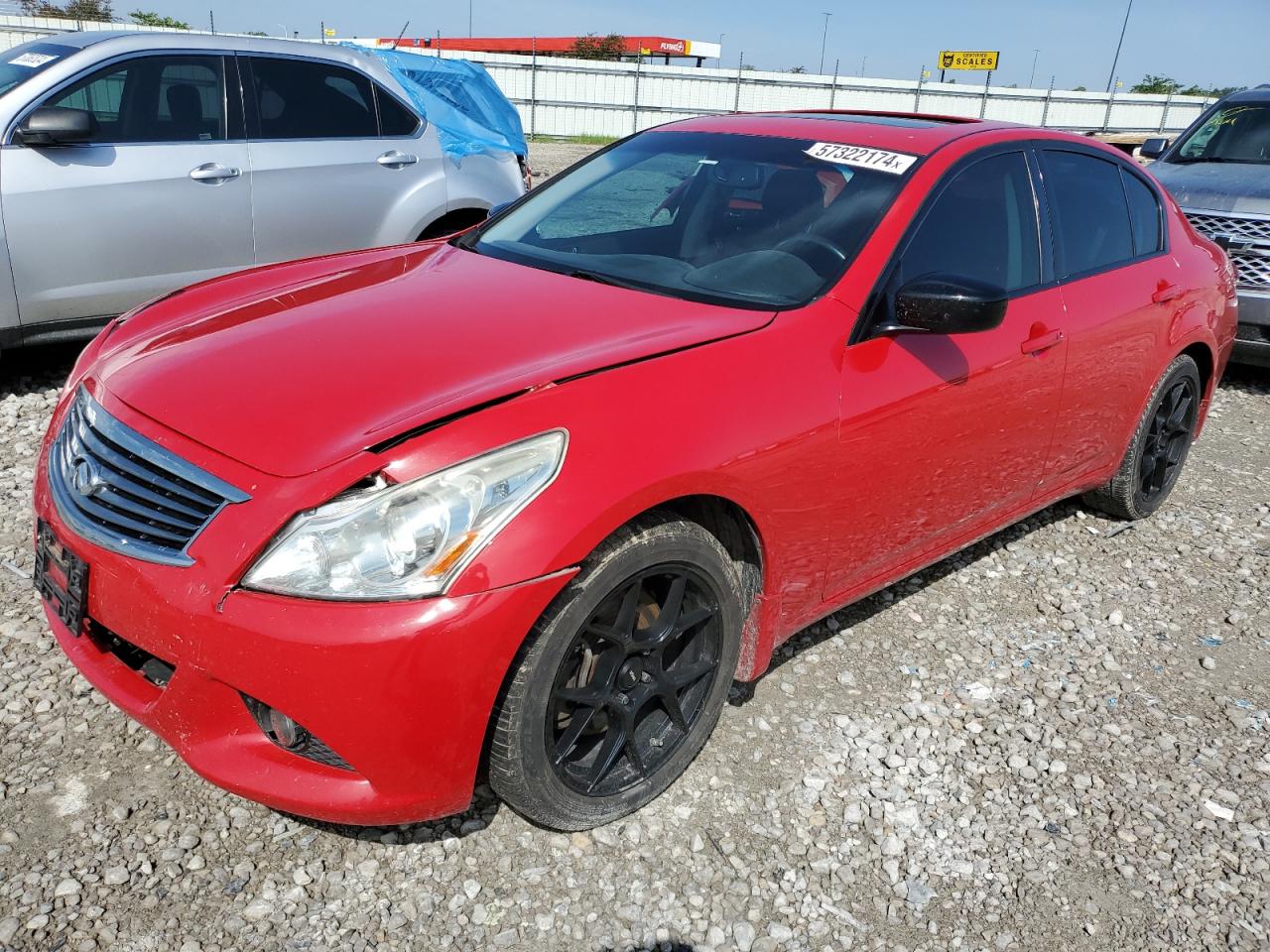 2013 INFINITI G37