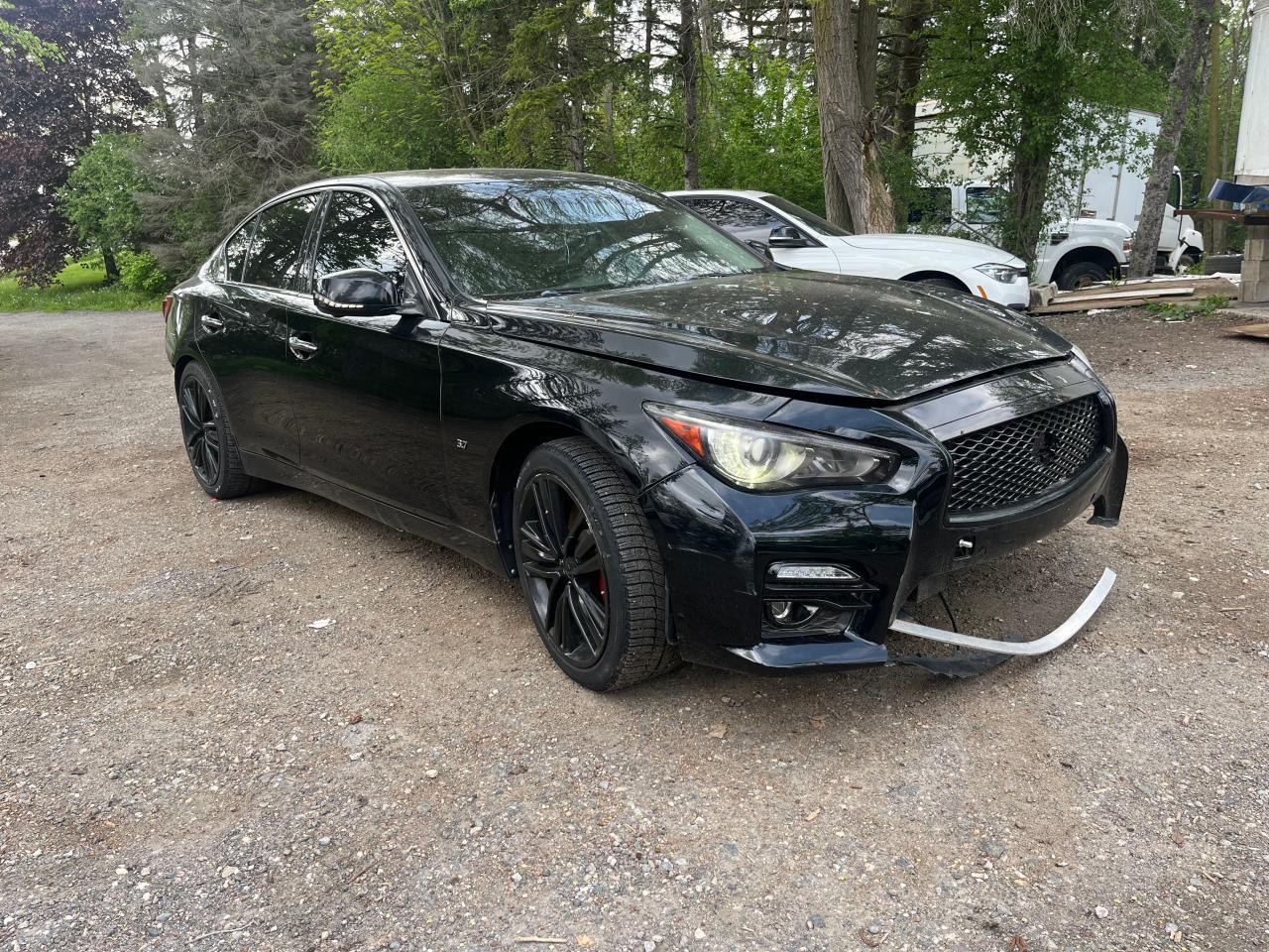 2015 INFINITI Q50 BASE