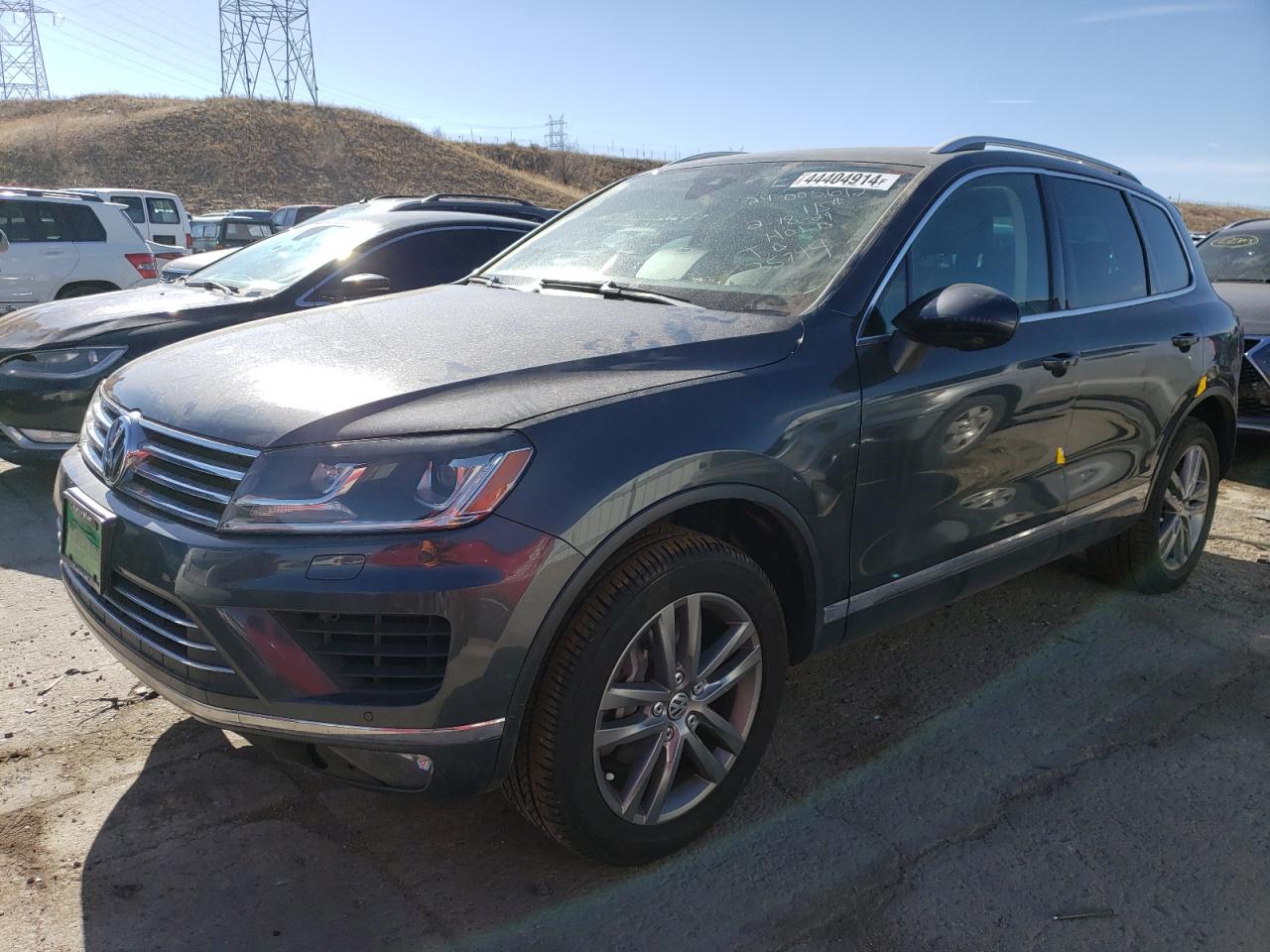 2016 VOLKSWAGEN TOUAREG SPORT