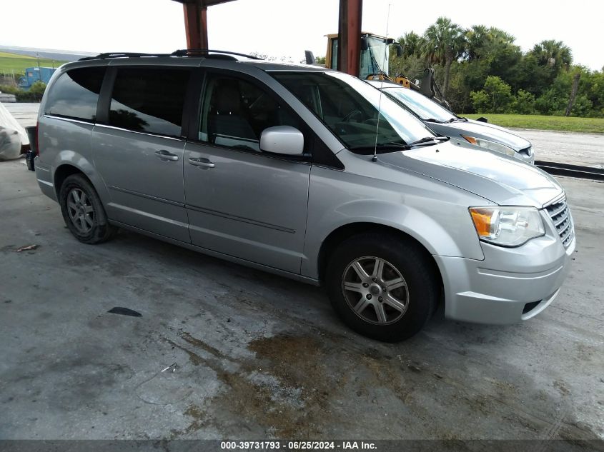 2010 CHRYSLER TOWN & COUNTRY TOURING