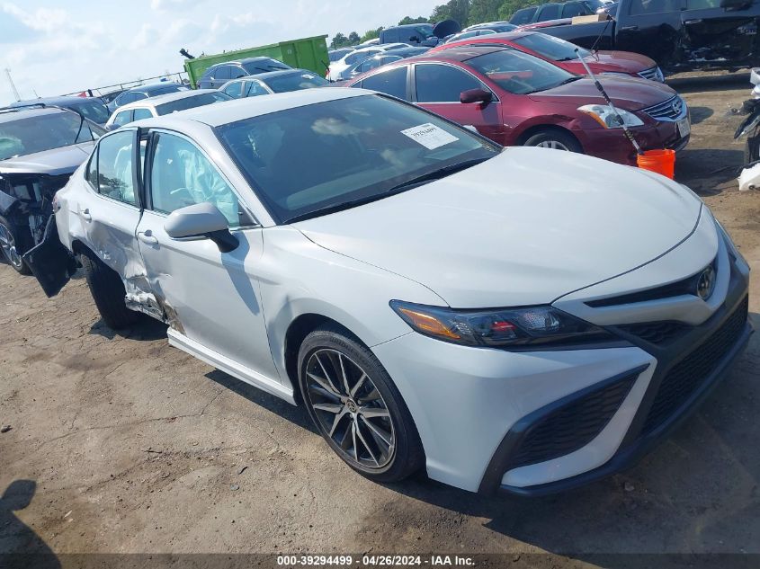 2023 TOYOTA CAMRY SE