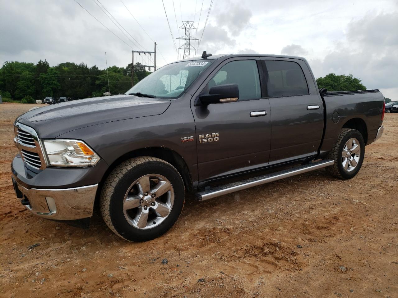 2015 RAM 1500 SLT