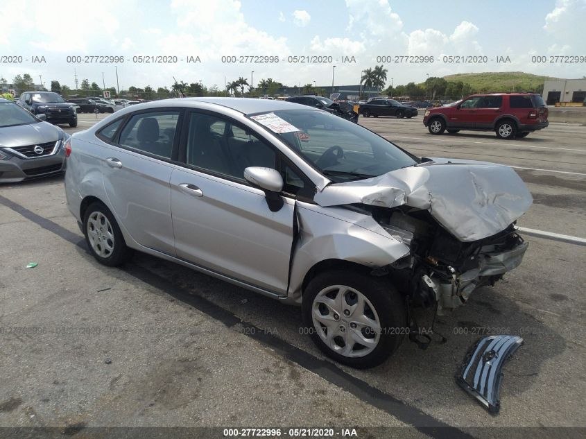 2013 FORD FIESTA SE