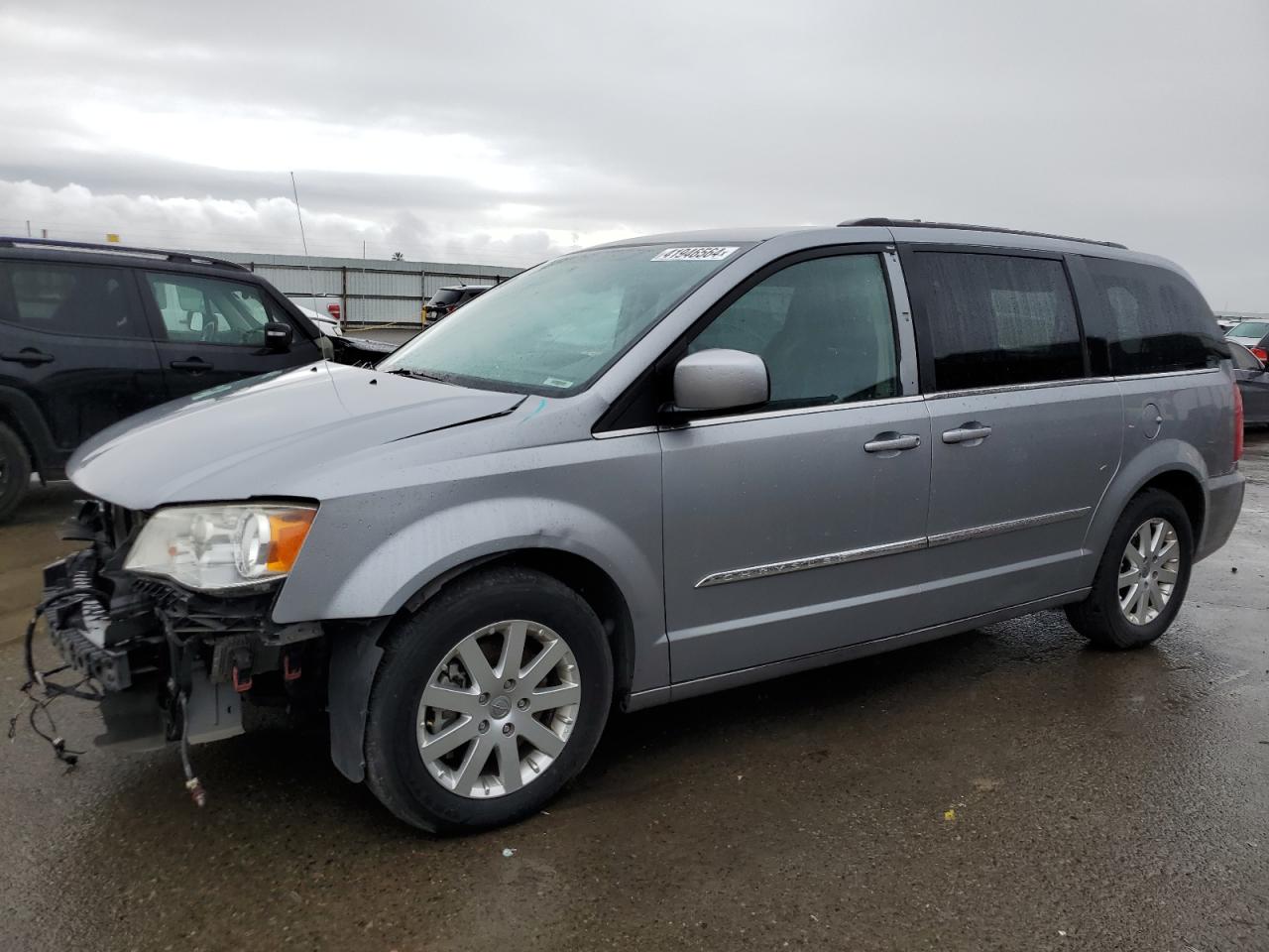 2014 CHRYSLER TOWN & COUNTRY TOURING