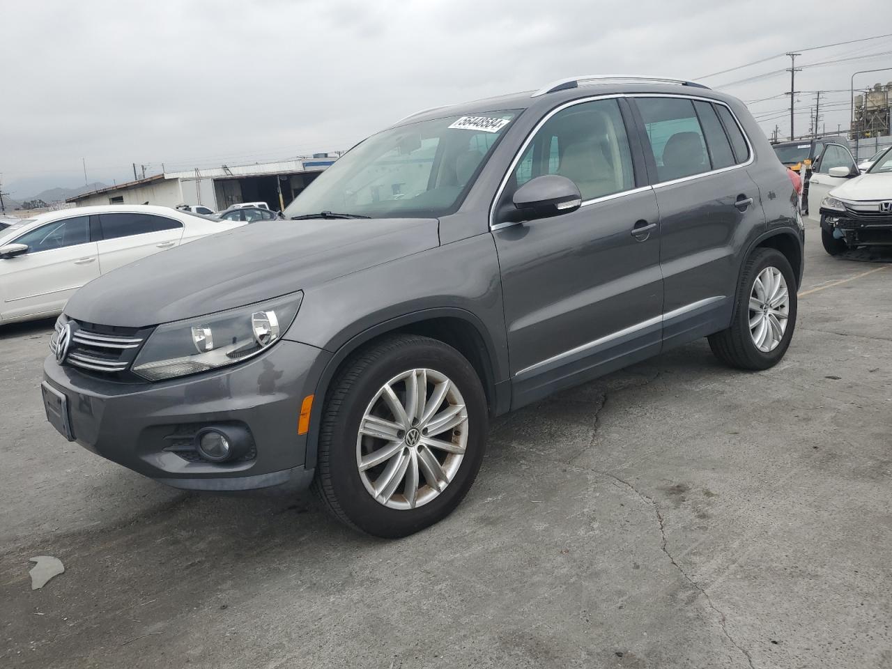 2012 VOLKSWAGEN TIGUAN S