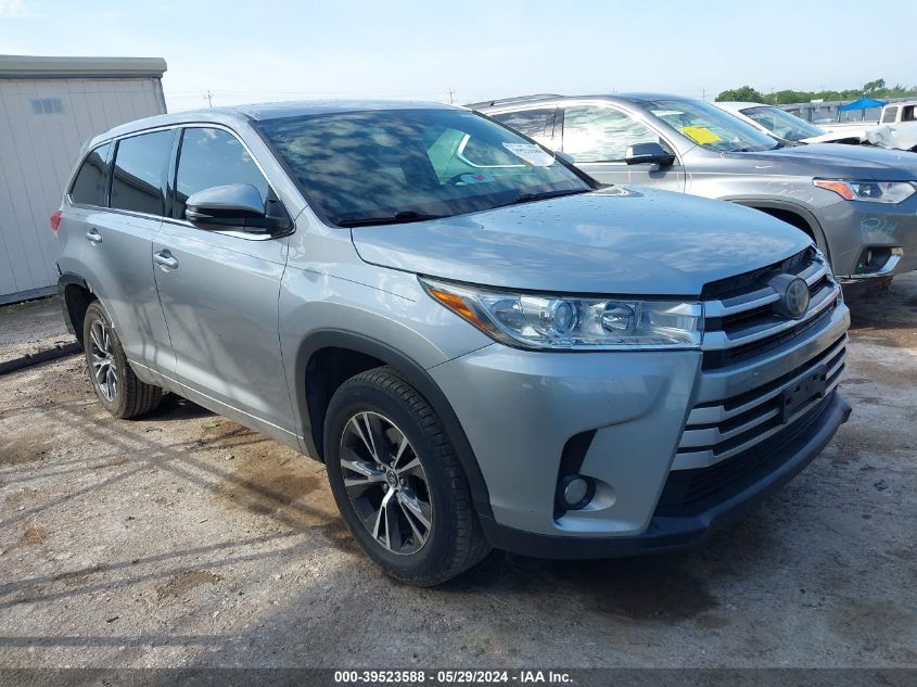 2017 TOYOTA HIGHLANDER LE PLUS