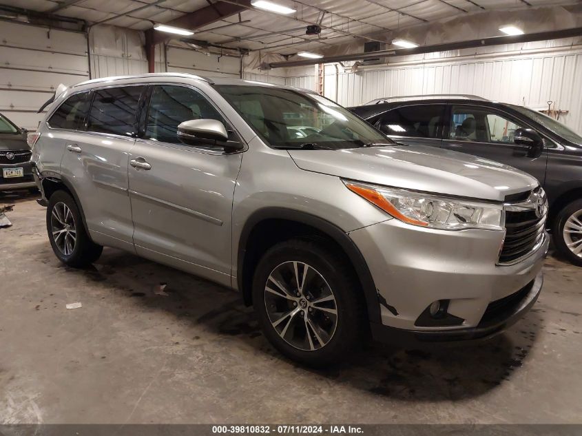 2016 TOYOTA HIGHLANDER XLE V6