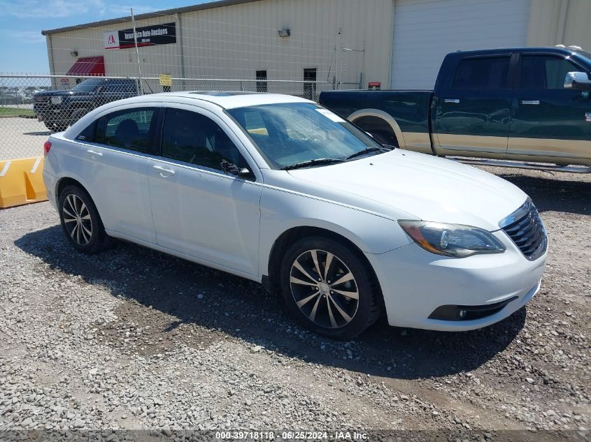 2011 CHRYSLER 200 S