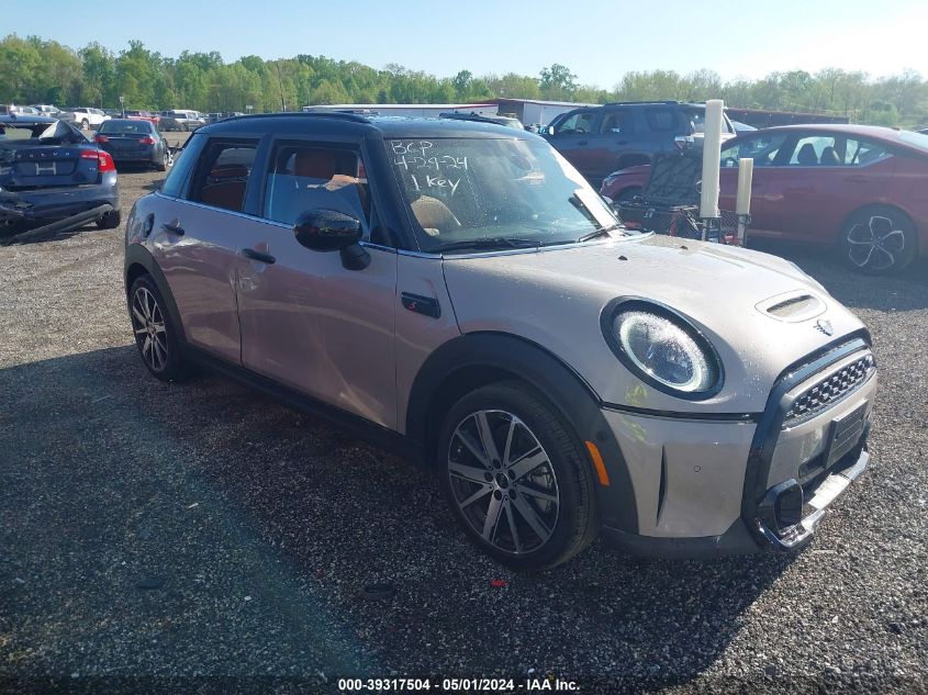 2024 MINI HARDTOP COOPER S