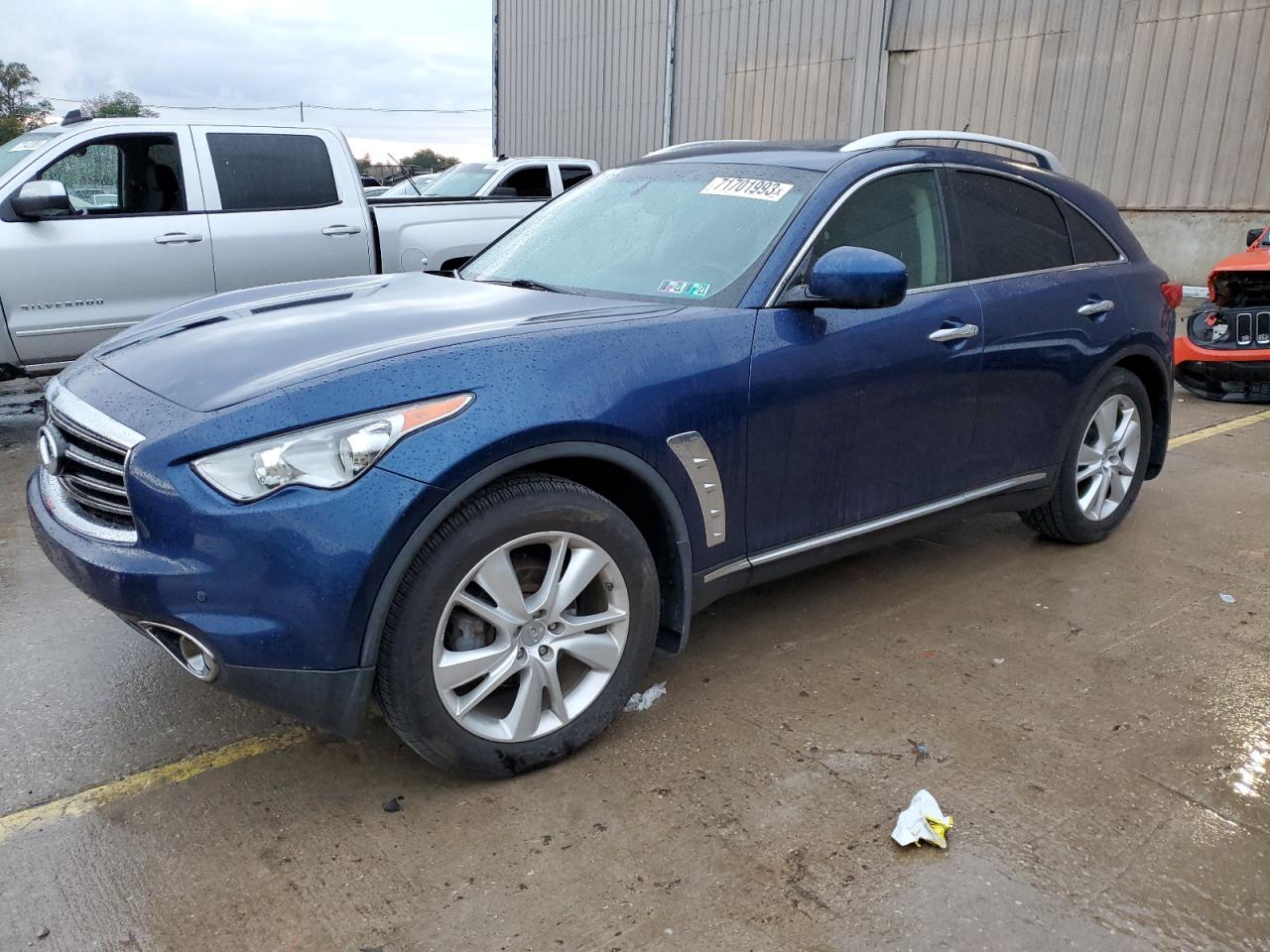 2013 INFINITI FX37