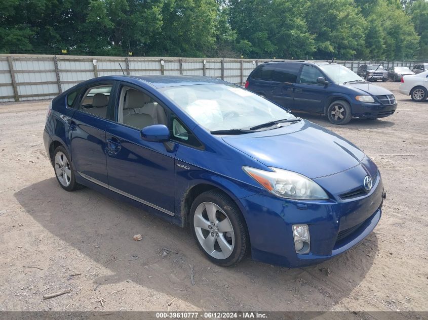 2011 TOYOTA PRIUS FIVE