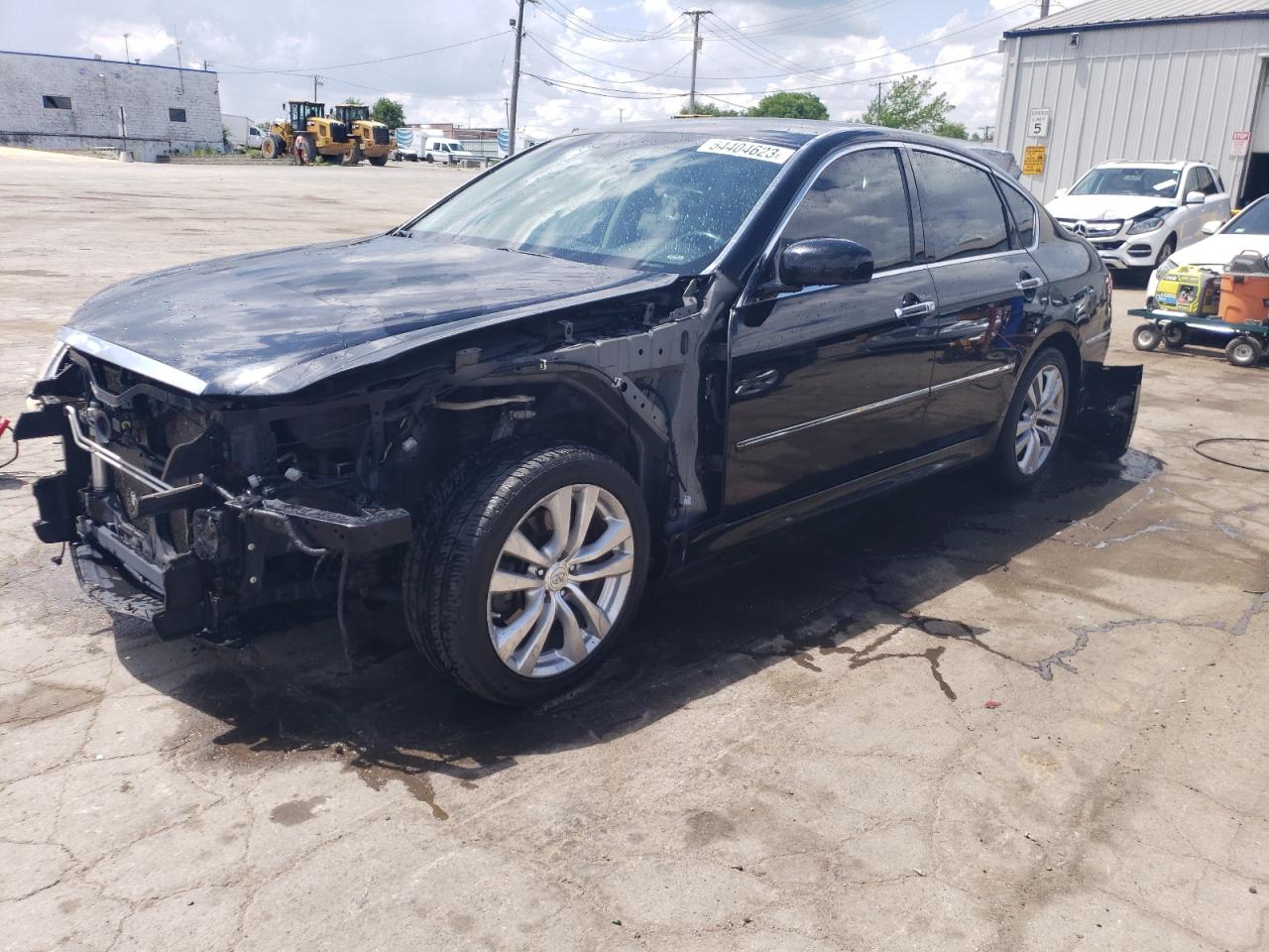 2010 INFINITI M35 BASE