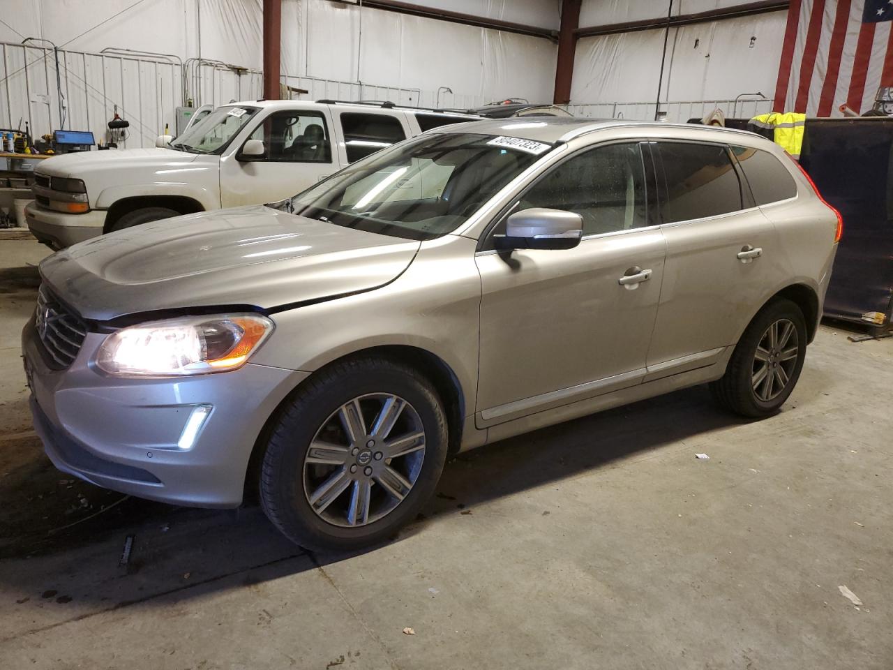 2016 VOLVO XC60 T6 PREMIER