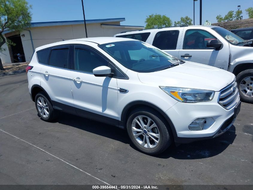 2019 FORD ESCAPE SE