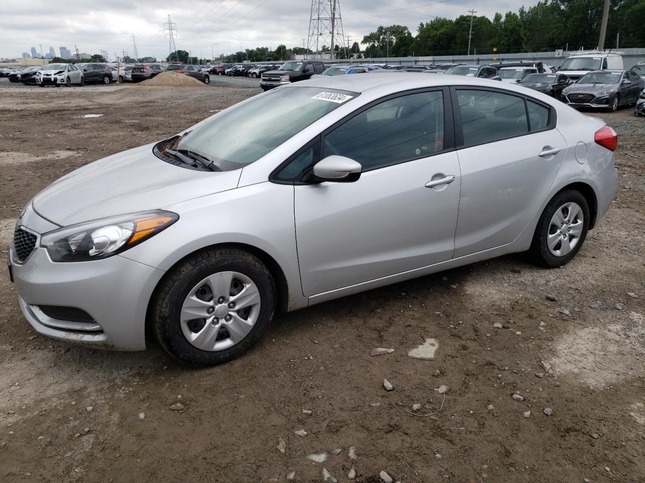 2016 KIA FORTE LX