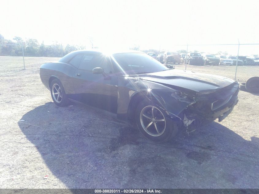 2010 DODGE CHALLENGER SE