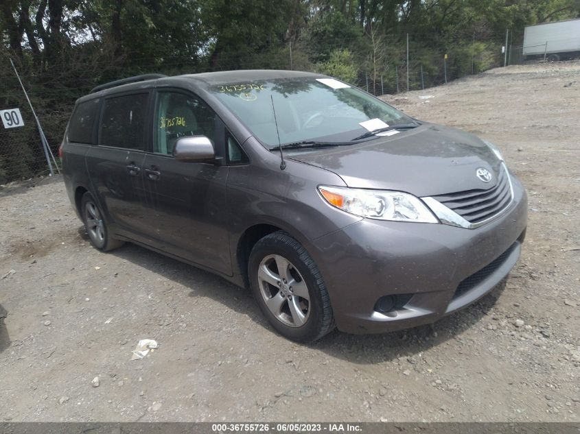 2013 TOYOTA SIENNA LE V6 8 PASSENGER