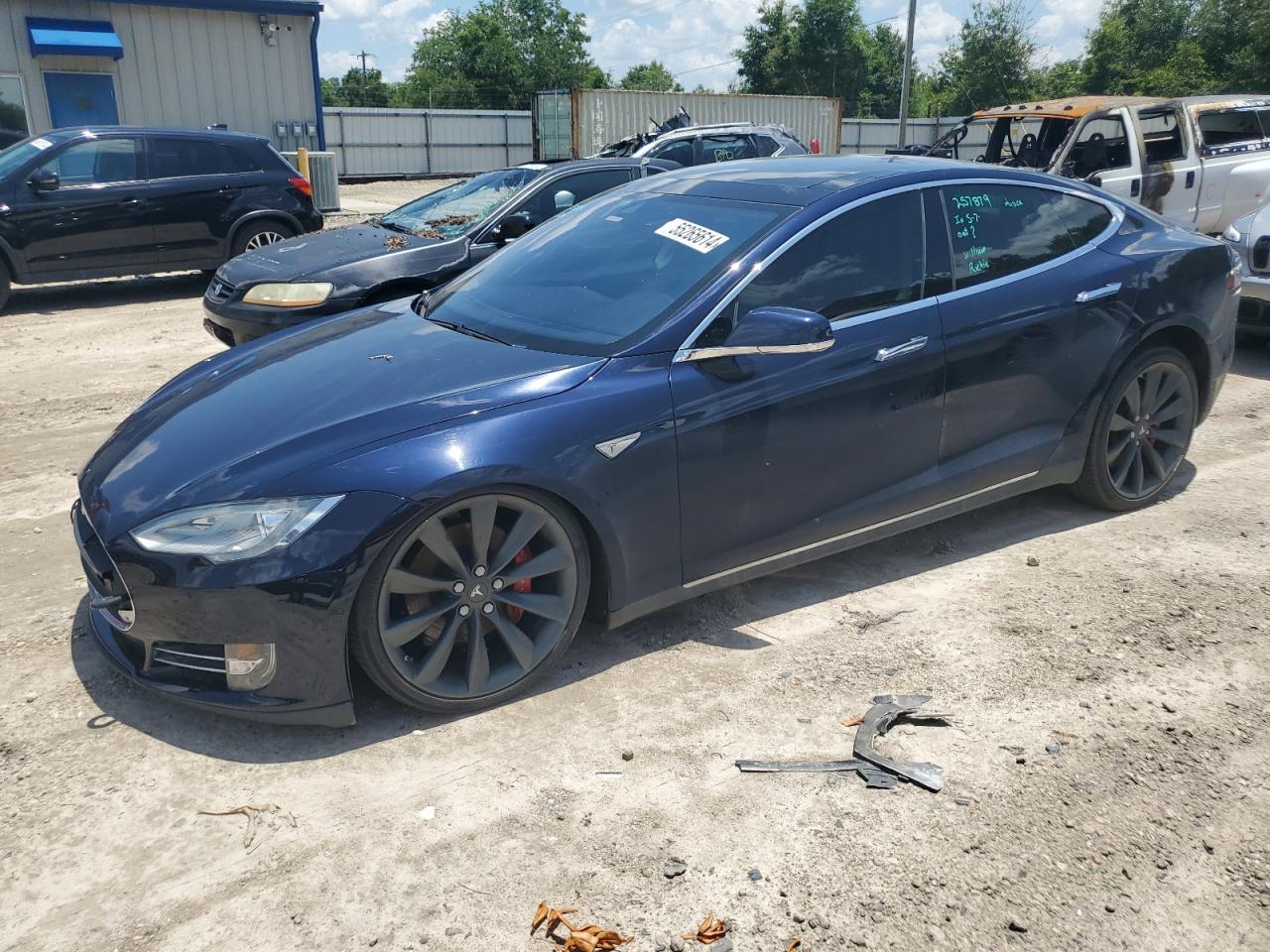 2015 TESLA MODEL S 85D