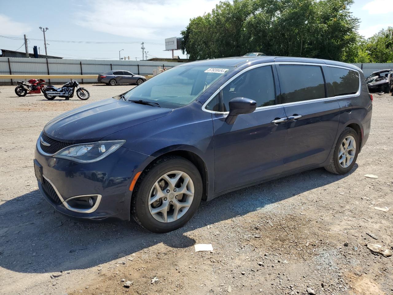 2018 CHRYSLER PACIFICA TOURING PLUS