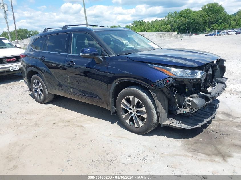 2020 TOYOTA HIGHLANDER XLE