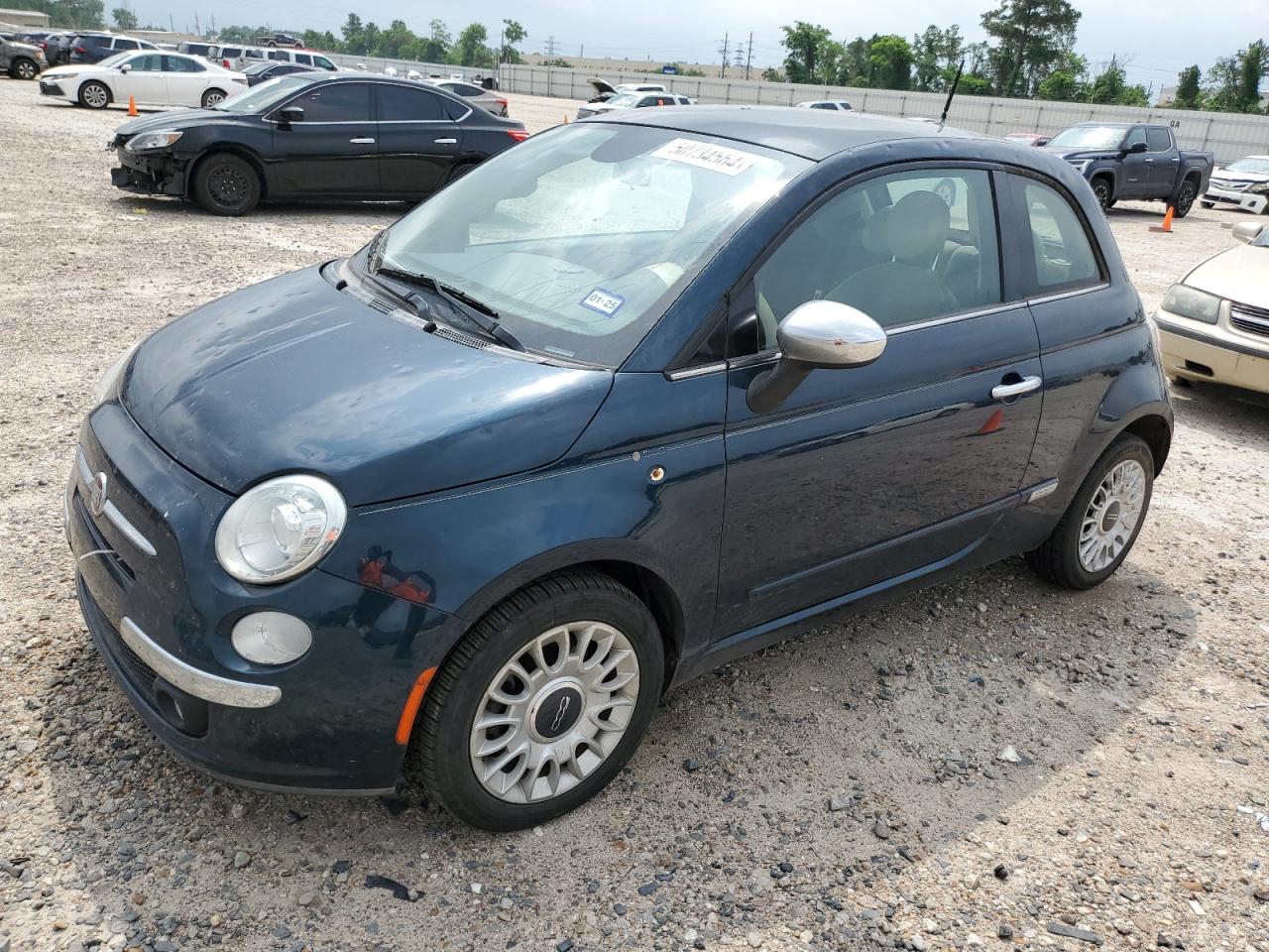 2013 FIAT 500 LOUNGE