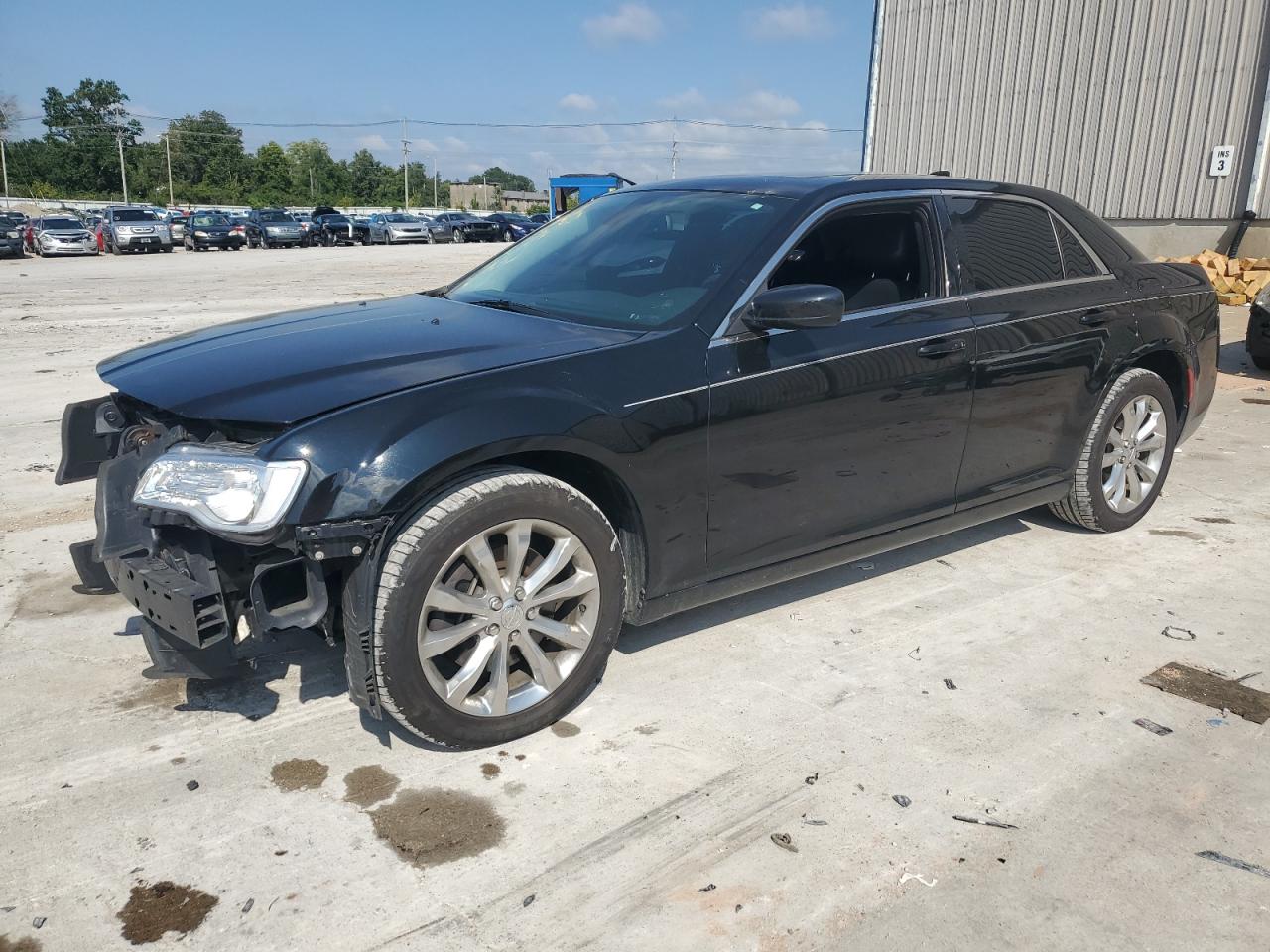 2019 CHRYSLER 300 TOURING