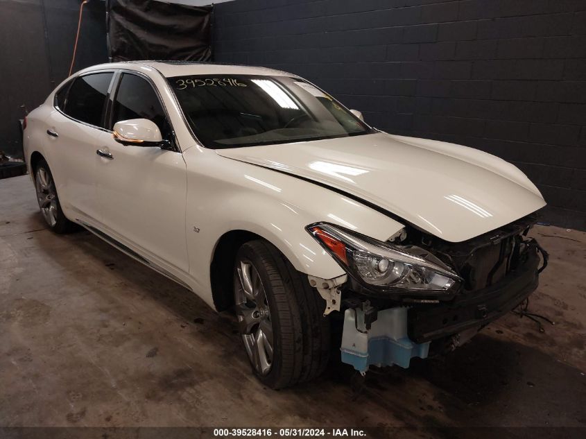 2019 INFINITI Q70L 3.7X LUXE