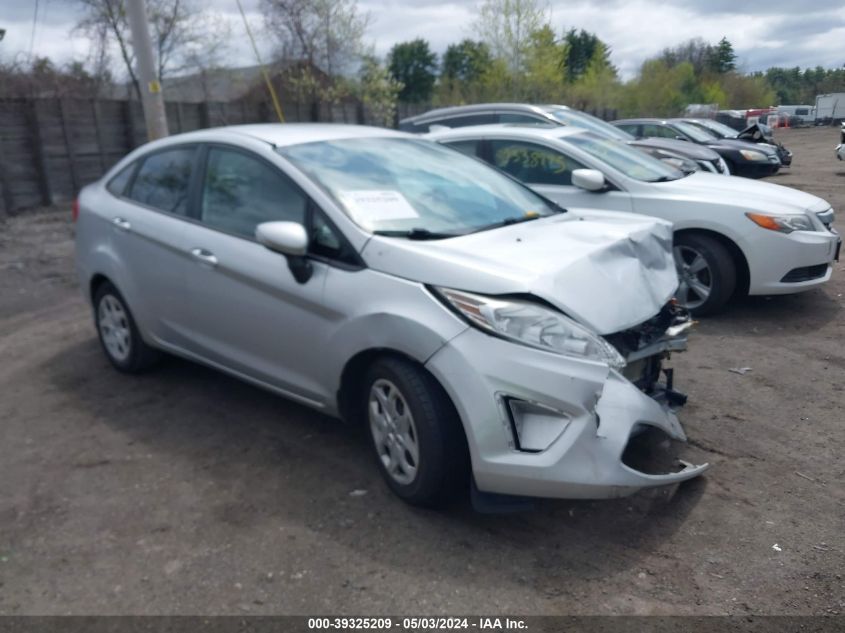 2013 FORD FIESTA SE