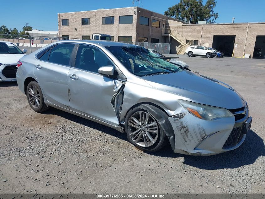 2016 TOYOTA CAMRY SE