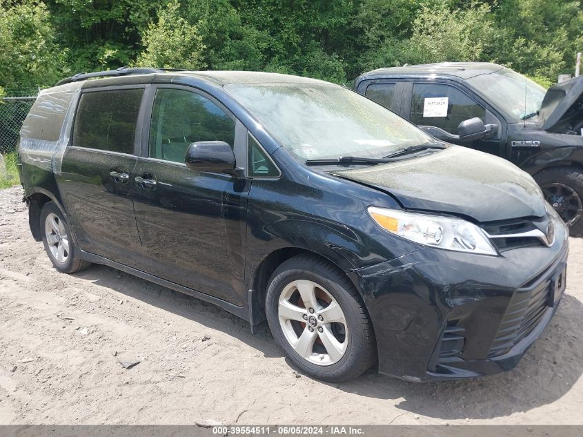 2020 TOYOTA SIENNA LE