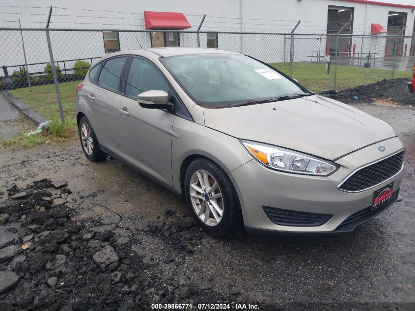 2015 FORD FOCUS SE