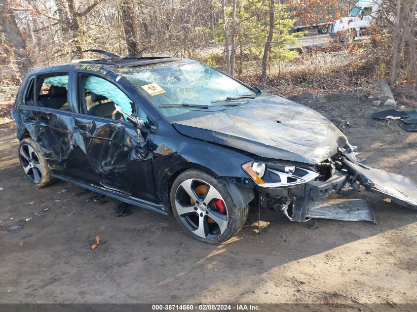 2016 VOLKSWAGEN GOLF GTI SE 4-DOOR