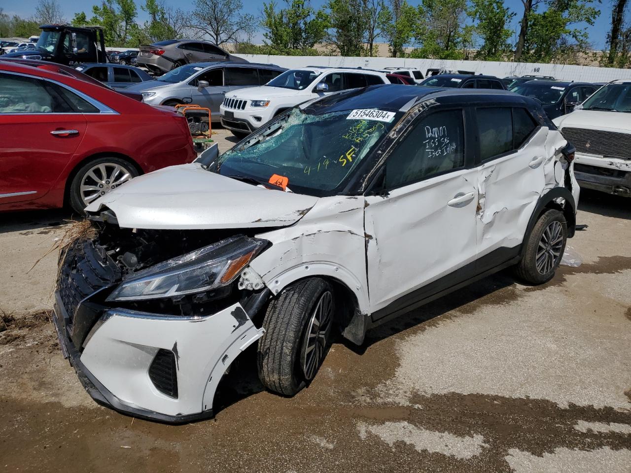 2021 NISSAN KICKS SV