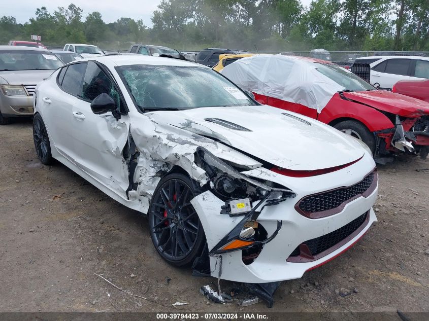 2019 KIA STINGER GT