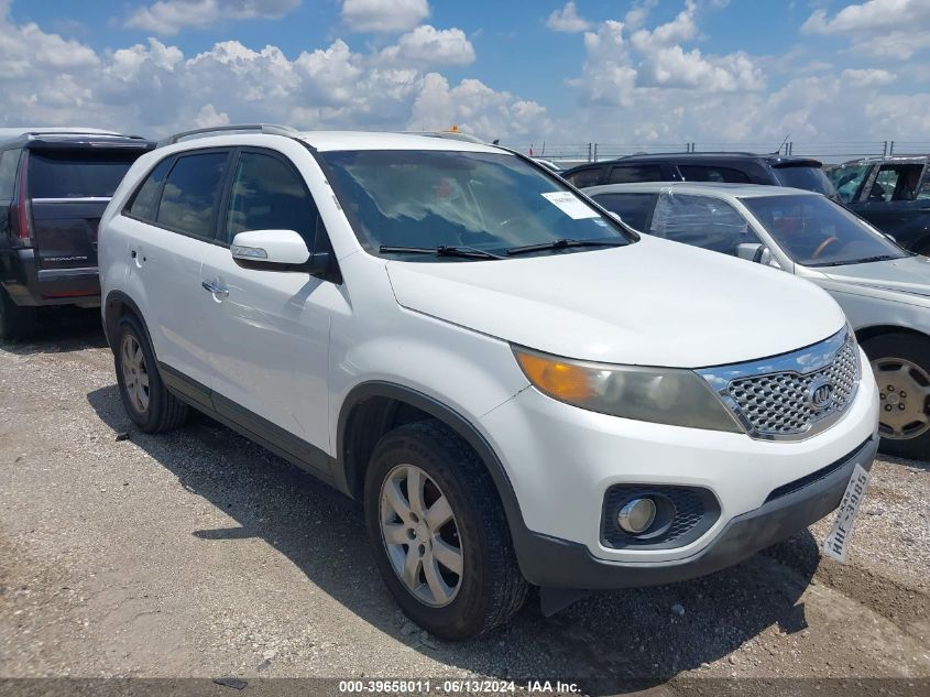 2011 KIA SORENTO LX