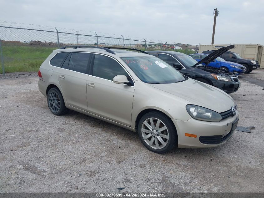 2013 VOLKSWAGEN JETTA SPORTWAGEN 2.0L TDI