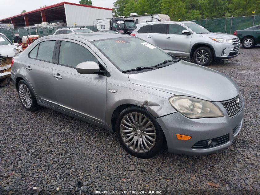 2010 SUZUKI KIZASHI SLS