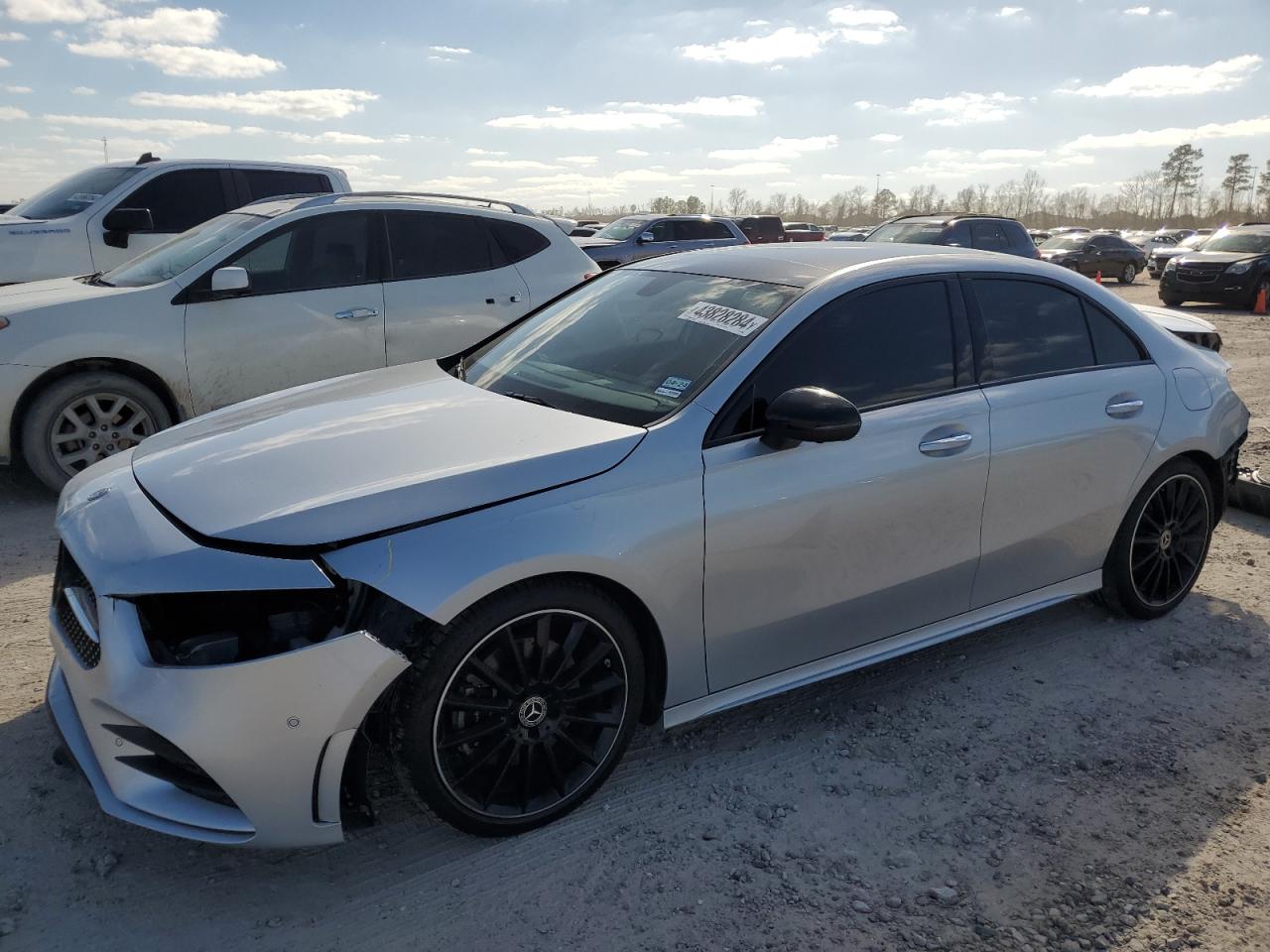 2020 MERCEDES-BENZ A 220