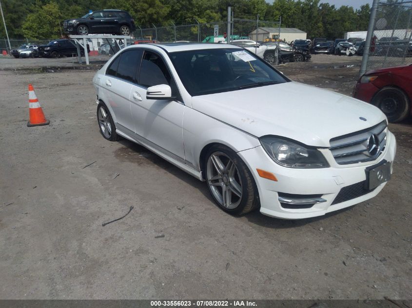 2013 MERCEDES-BENZ C 300 SPORT 4MATIC/LUXURY 4MATIC