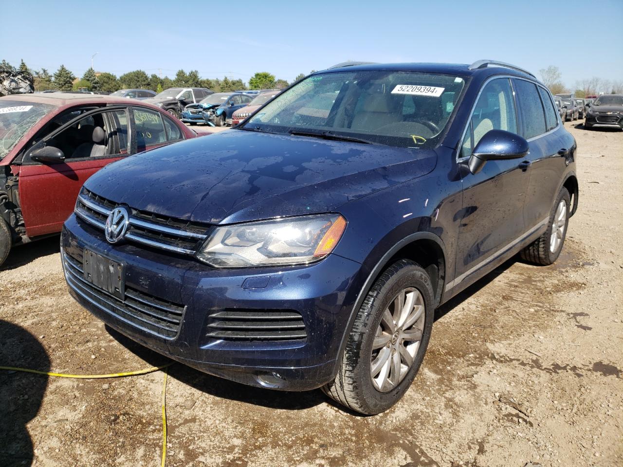 2011 VOLKSWAGEN TOUAREG V6