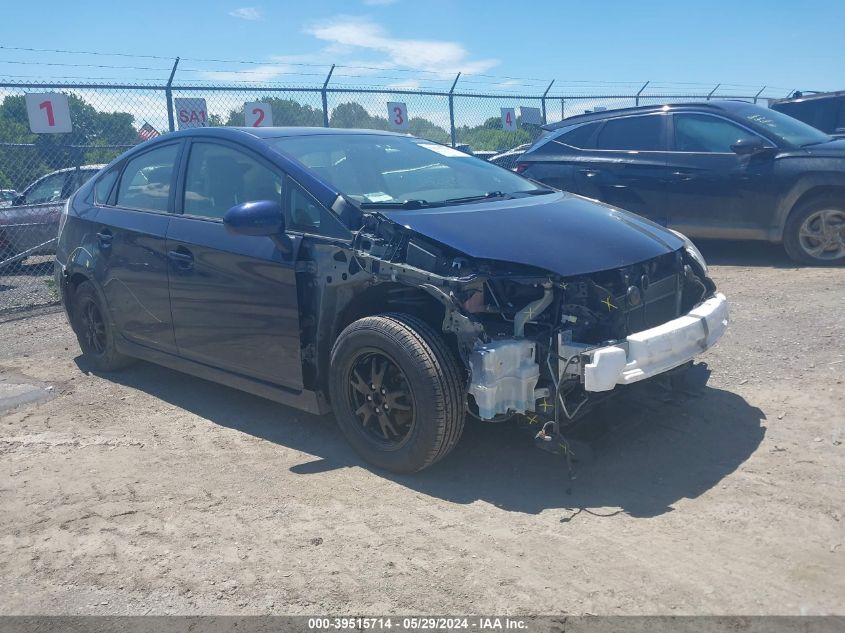 2014 TOYOTA PRIUS TWO