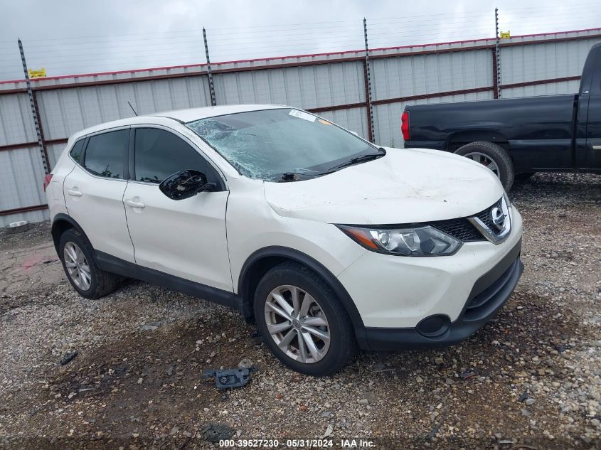 2017 NISSAN ROGUE SPORT S