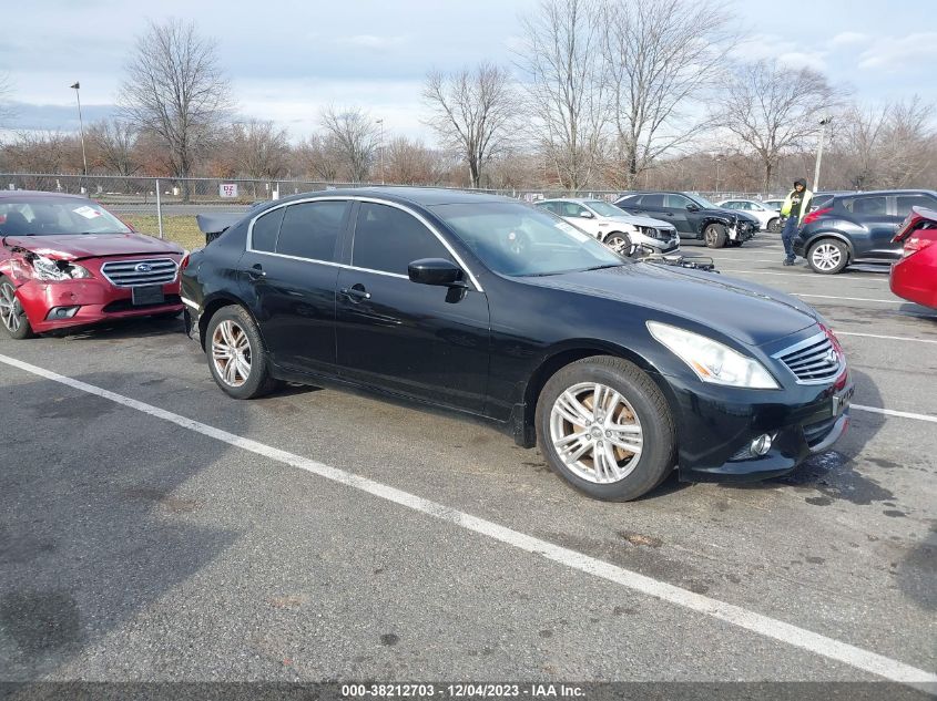 2013 INFINITI G37X