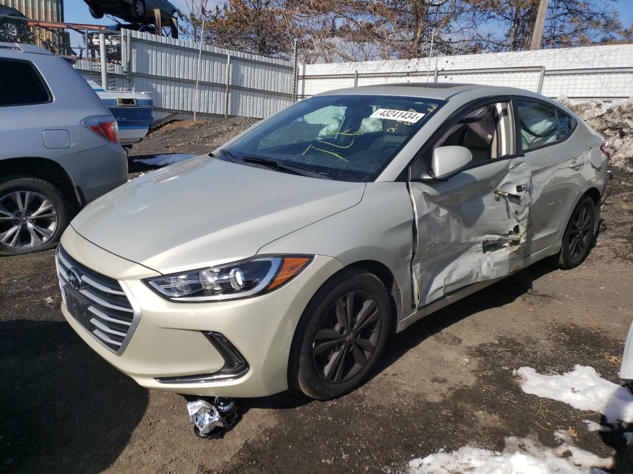 2017 HYUNDAI ELANTRA SE