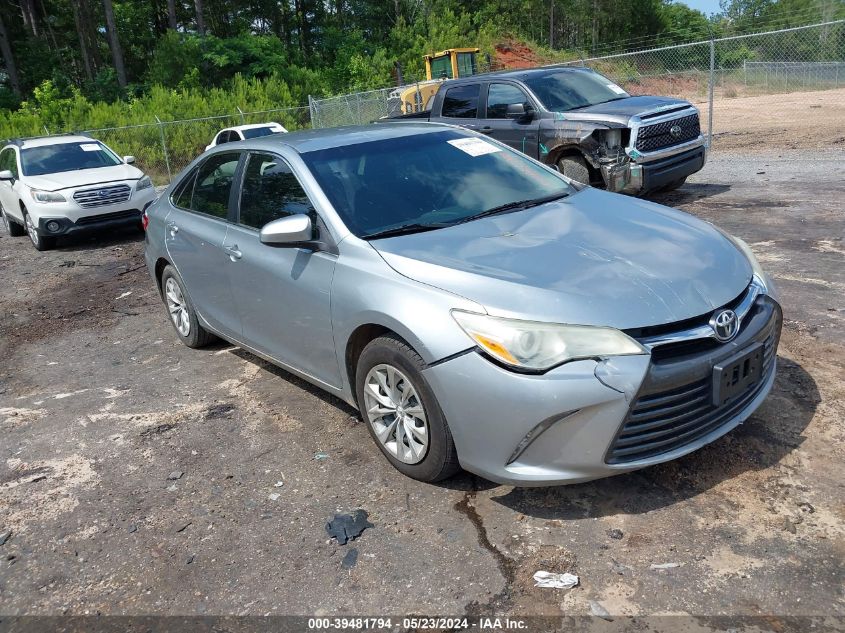 2015 TOYOTA CAMRY LE