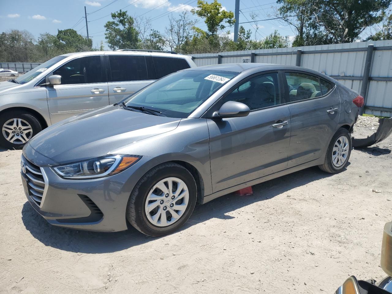 2018 HYUNDAI ELANTRA SE